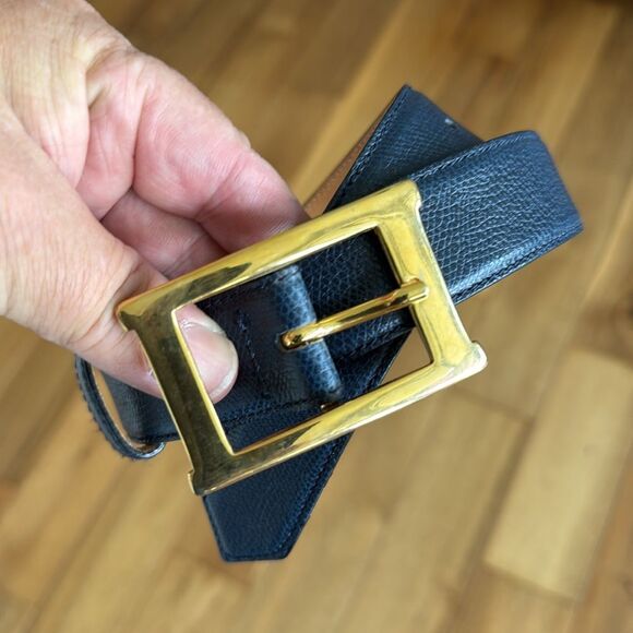 Vintage Saks Fifth Avenue belt - Picture 1 of 5